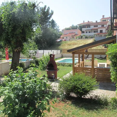 Hotell Guesthouse Suzy